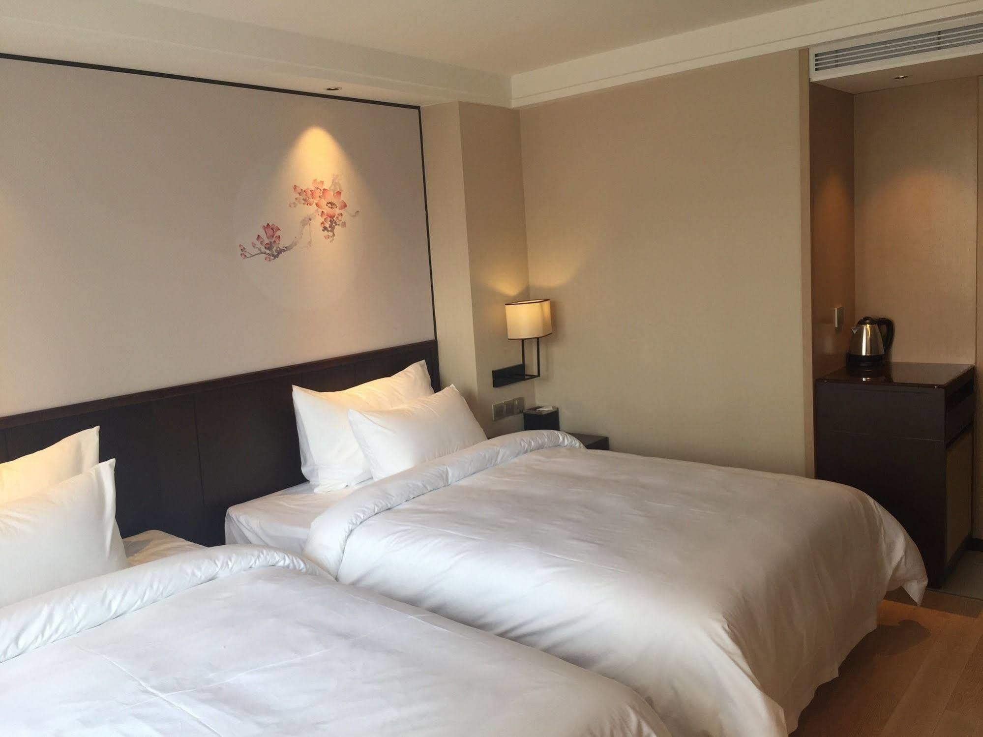 Guangzhou City Join Hotel Shipai Qiao Metro Branch Экстерьер фото